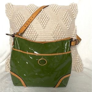 Coach kelly green and tan patent leather purse